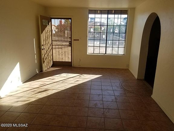 2nd image of 734 W Calle Castile