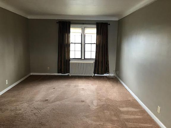 2nd image of 19351 Lakeshore Blvd #61eyhh5mc