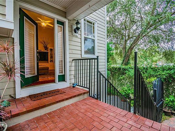5th image of 3315 W De Leon St