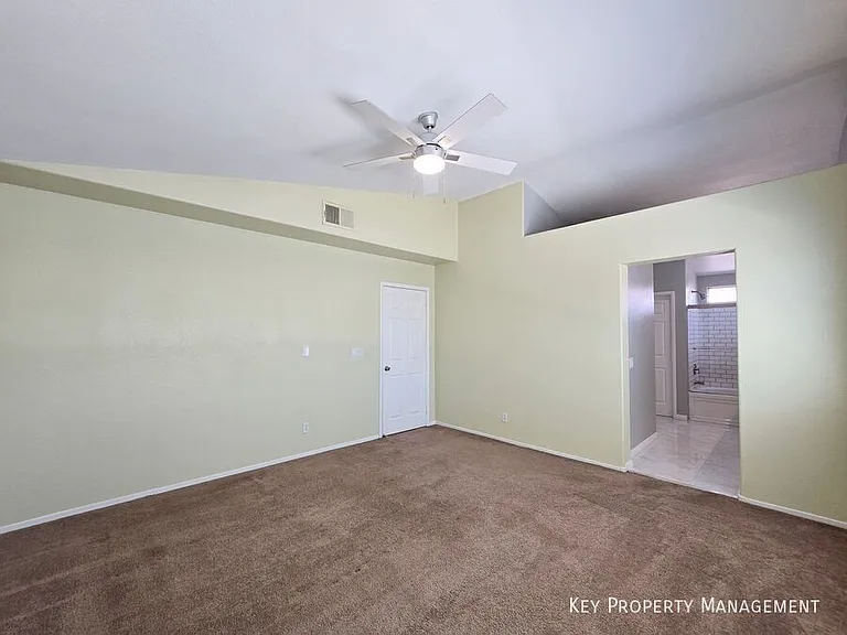 4613 Fireside Ln — Photo 13