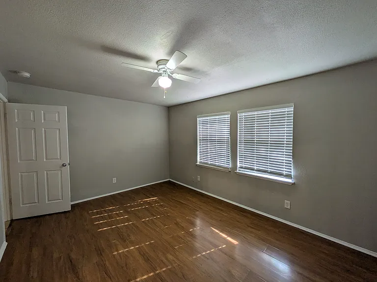9575 Gonzales Dr — Photo 9