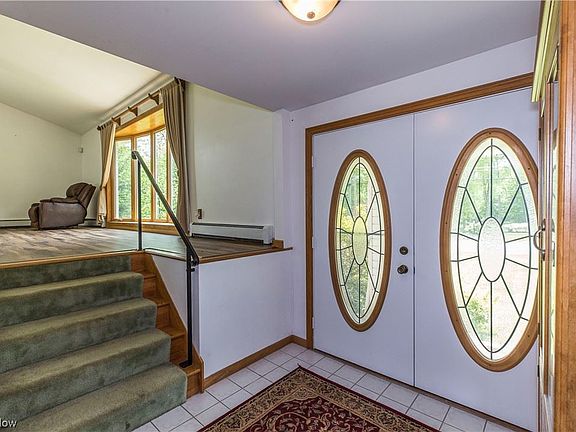 3rd image of 3355 Hemphill Rd