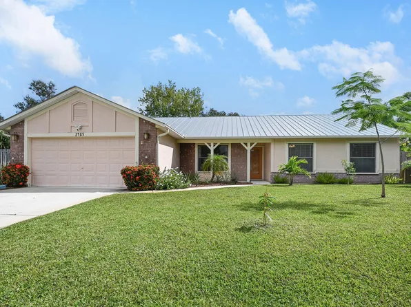 2485 SE Tracy Avenue, Port St Lucie, FL 34952