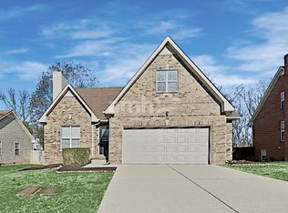 3429 White Pine Dr, Nashville, TN 37214