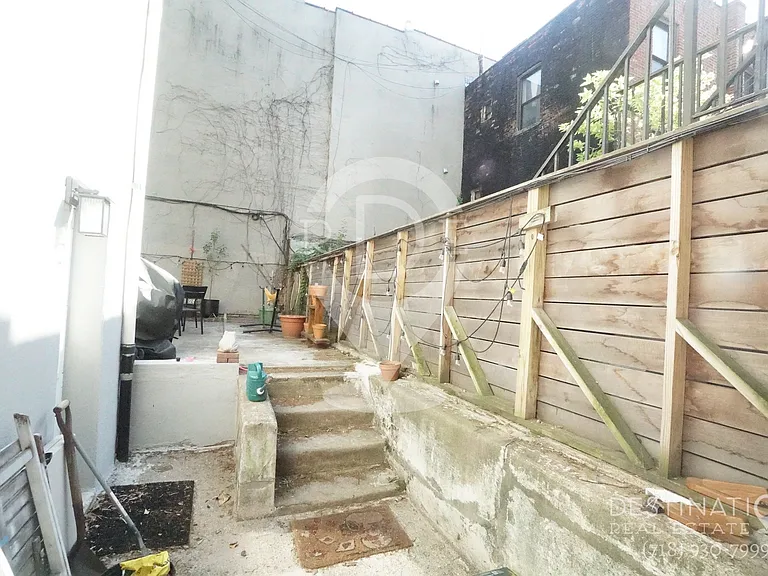 349 Union St #1 — Photo 7