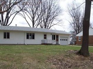 1608 Madison Ave, Burlington, IA 52601