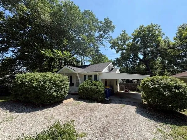 5509 Maple St, Mission, KS 66202
