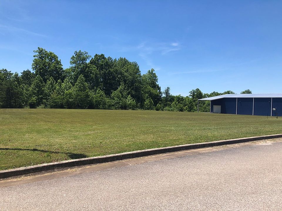 2nd image of 770 Blackwell Park #780