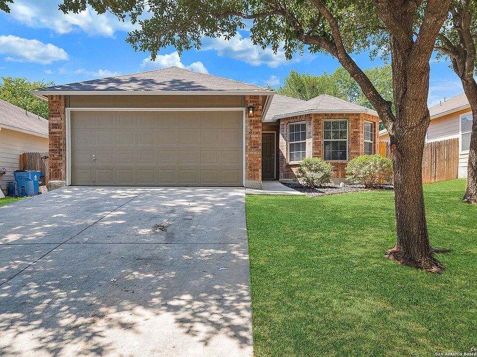 1st image of 3421 Whisper Bluff