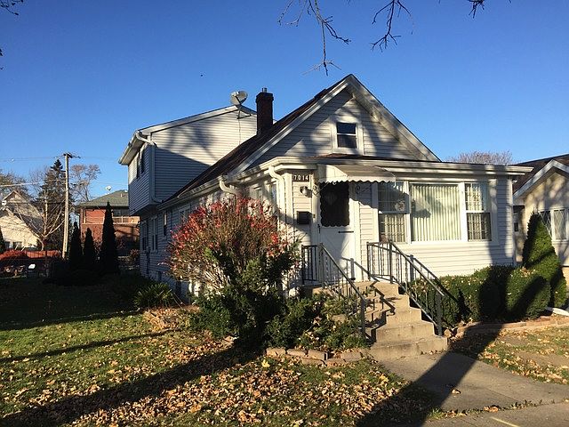 1st image of 7014 W Jarvis Ave