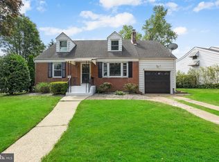 20 Bradway Ave, Ewing, NJ 08618