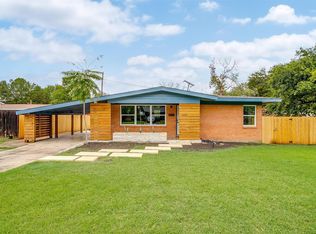 4109 Sanguinet St, Fort Worth, TX 76107