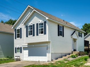 7378 Windsor Dr N, Shakopee, MN 55379