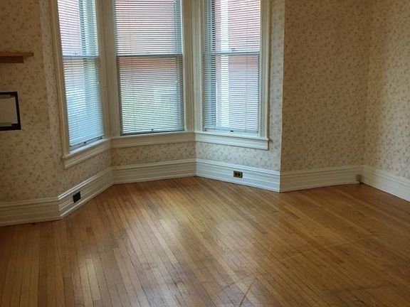 3rd image of 16-18 Reynolds Ave