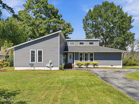 2nd image of 107 Knotline Road
