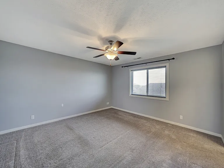 7339 Yankee Woods Dr — Photo 16