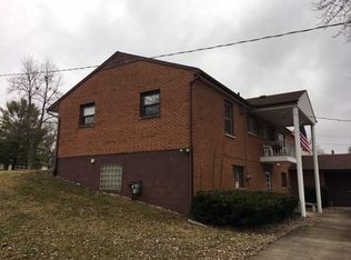 1702 Miracle Mile, Springfield, OH 45503