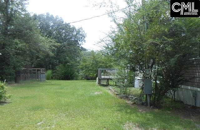 2nd image of 1048 Calvary Church Rd