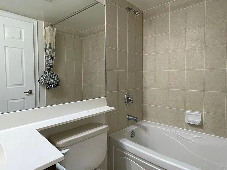 25 Greenview Ave #2325 — Photo 11