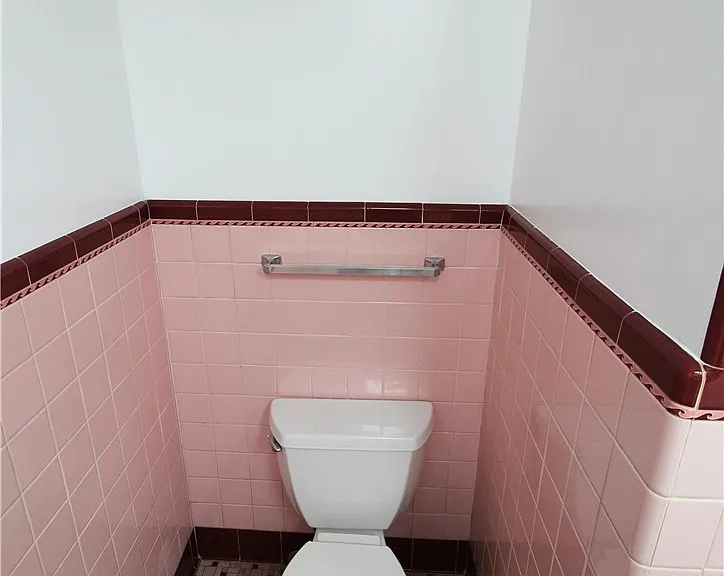 24 Forest Rd — Photo 32