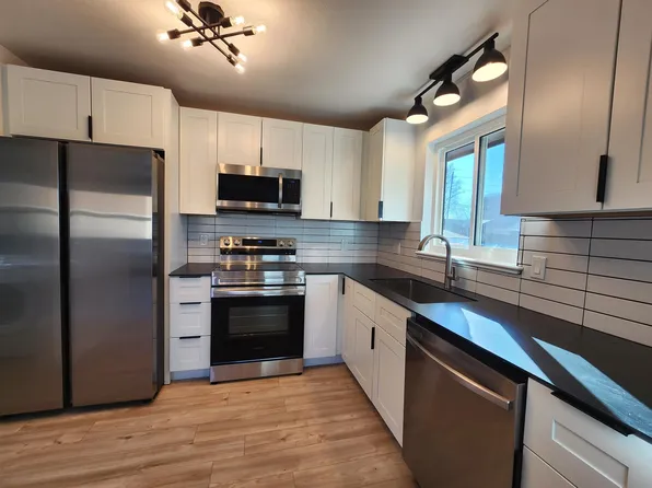 3510 N Glencoe St, Denver, CO 80207