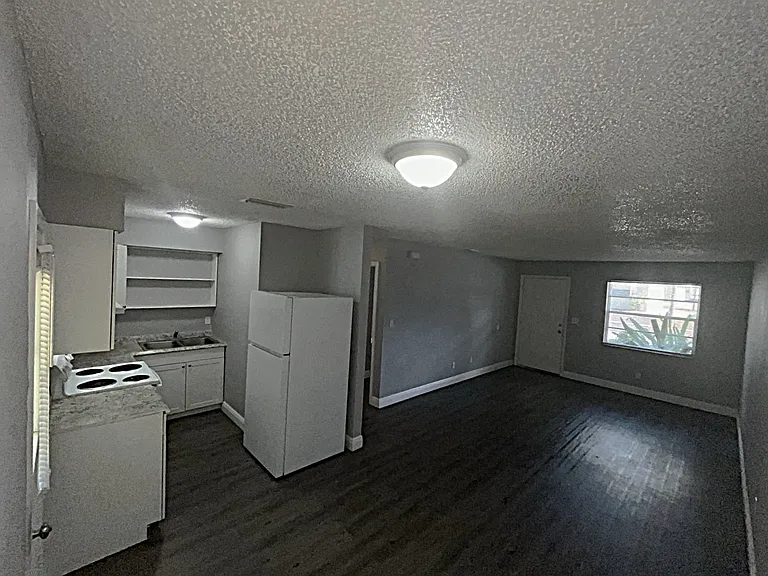 Villas Of Oakdale — Photo 2
