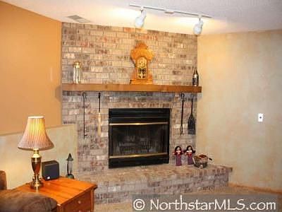 4th image of 5840 Meadowview Dr