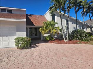 5332 SW 11th Pl, Cape Coral, FL 33914