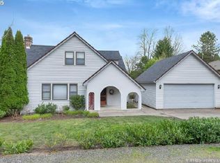 10630 SW Garden Park Pl, Tigard, OR 97223