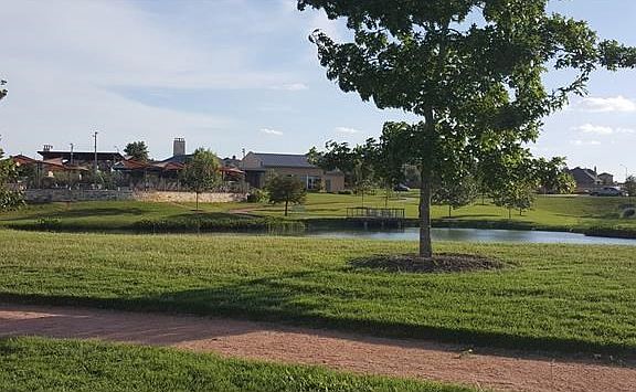 3rd image of 5737 Scenic Lake Dr