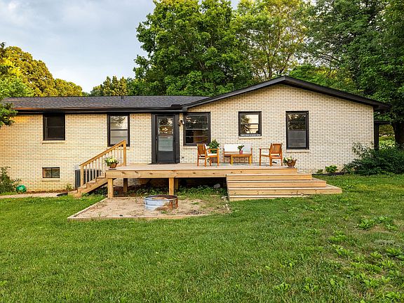 4th image of 7209 Cumberland Dr
