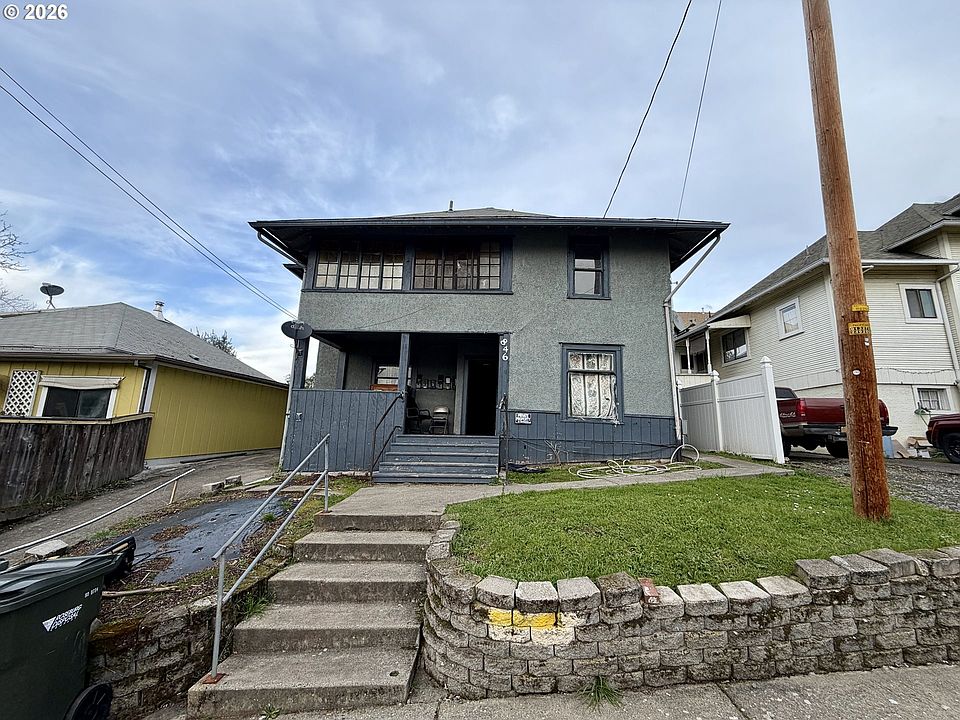 1st image of 846 SE Brockway Ave