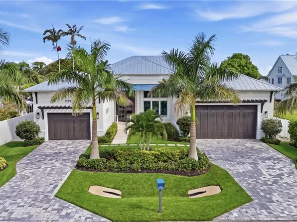 1159 Cypress Woods DR, NAPLES, FL 34103