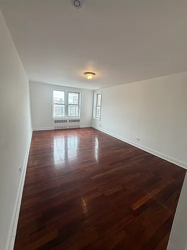 2112 Starling Ave #1K Photo 1
