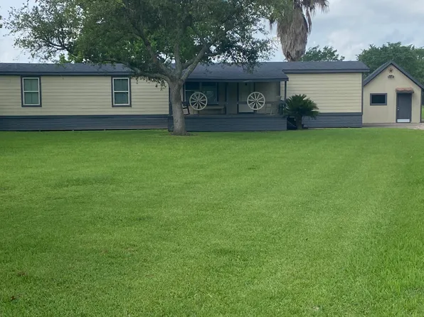 10720 Hanselman Rd, Manvel, TX 77578