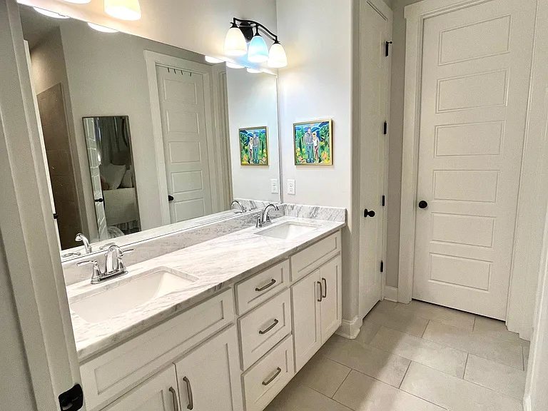 434 Live Oak Dr — Photo 5