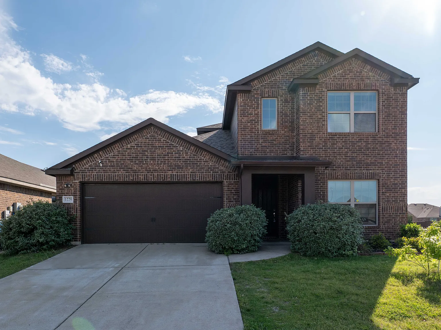 4 bed, 2360 sqft, $2,450 — Photo 1
