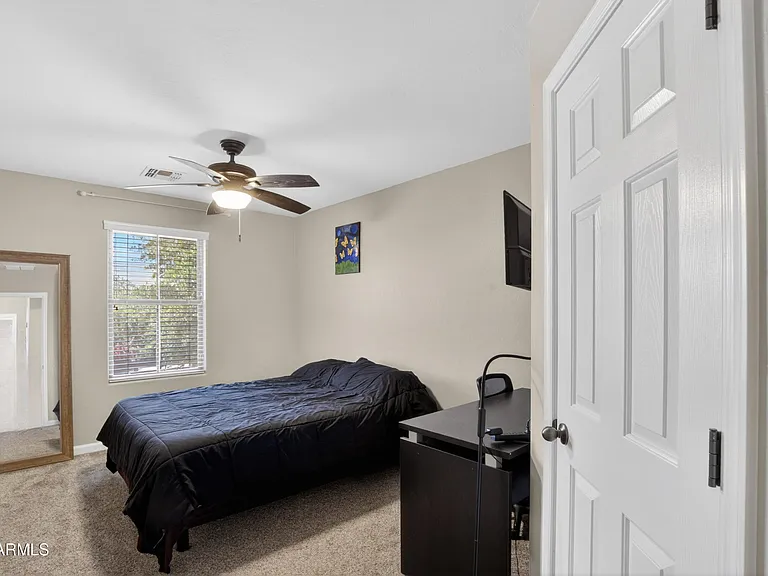734 W Desert Seasons Dr — Photo 32