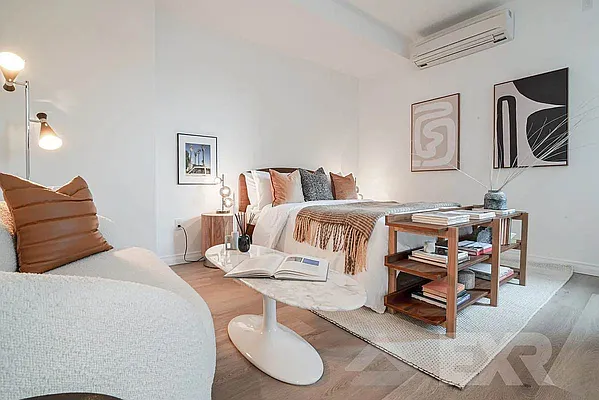 Rented by EXR | media 8