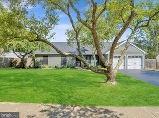 968 Goose Creek Rd, Toms River, NJ 08753