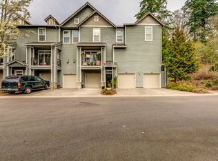 860 Springtree Ln, West Linn, OR 97068