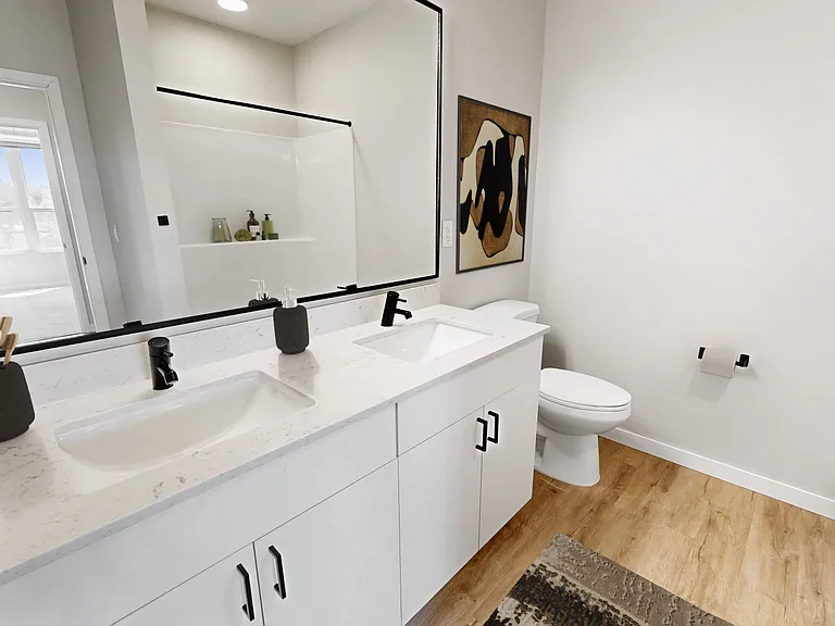 FLATS - Yacht Club | 2 Bedroom
