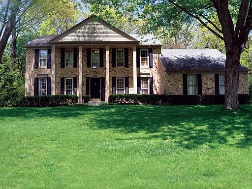 1st image of 40 Portshire Dr