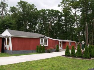 288 E Moorestown Rd, Wind Gap, PA 18091