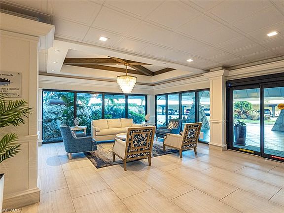 3rd image of 180 Seaview CT #904