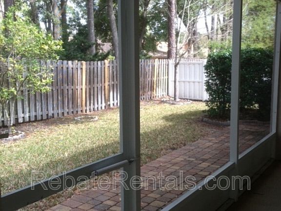 5th image of 8361 Hedgewood Dr
