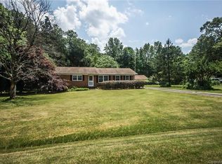 3939 Harrisburg Dr, Harrisburg, NC 28075