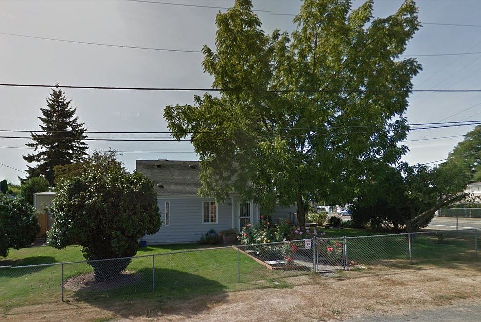 2nd image of 107 S 107th St