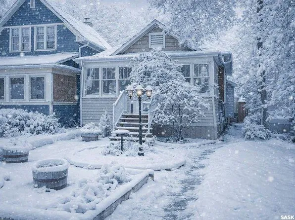 2223 TORONTO STREET, Regina, SK S4P 1N5