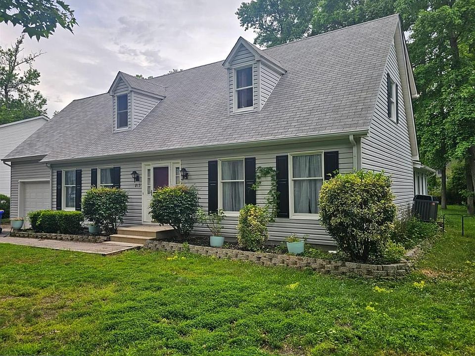 1st image of 813 Petinot Pl